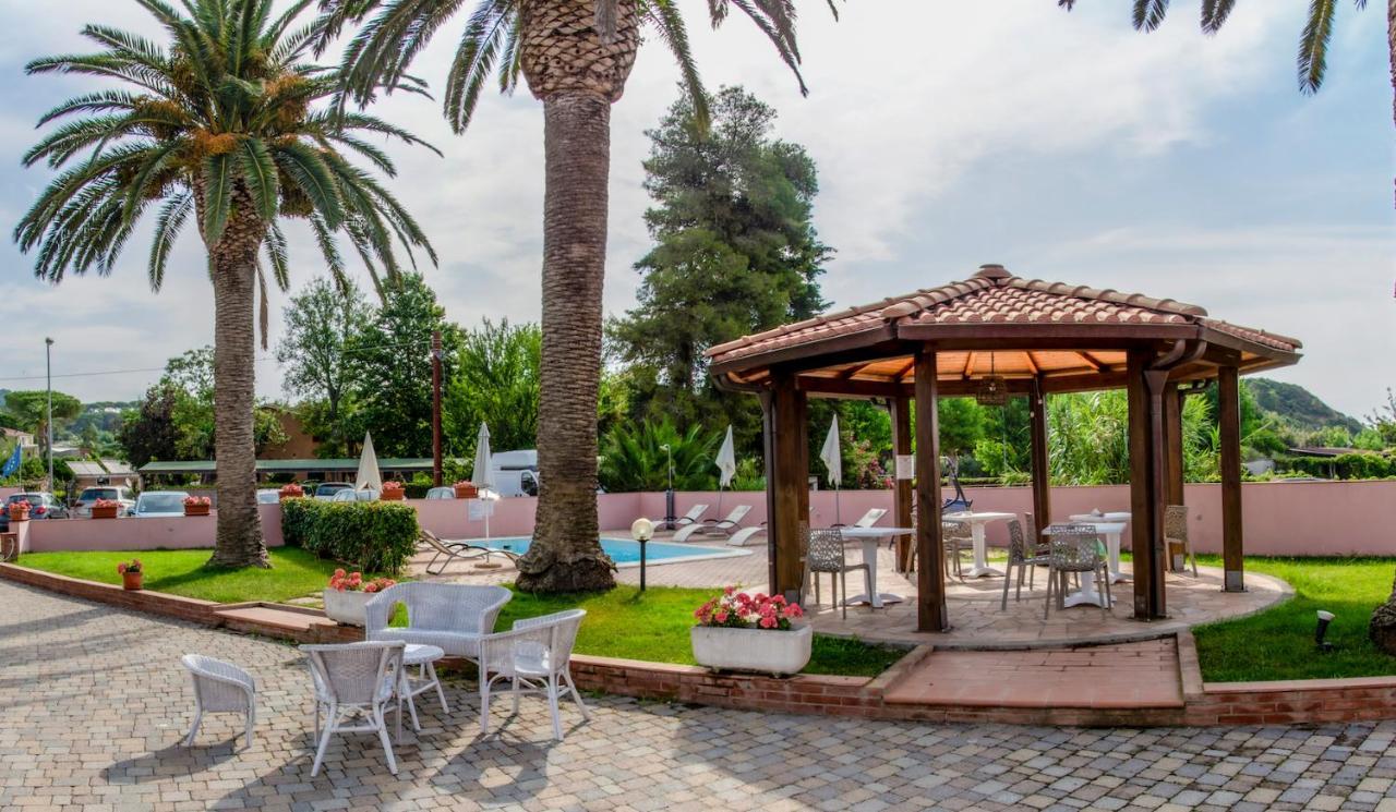 Hotel Villa Rosa Порт-Аццурро Экстерьер фото